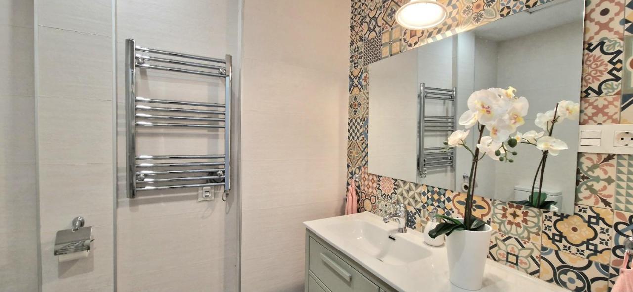 Malaga Lodge Apartments Kültér fotó