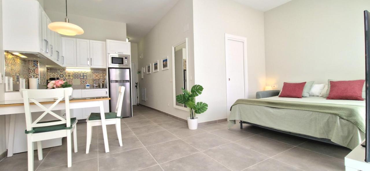 Malaga Lodge Apartments Kültér fotó
