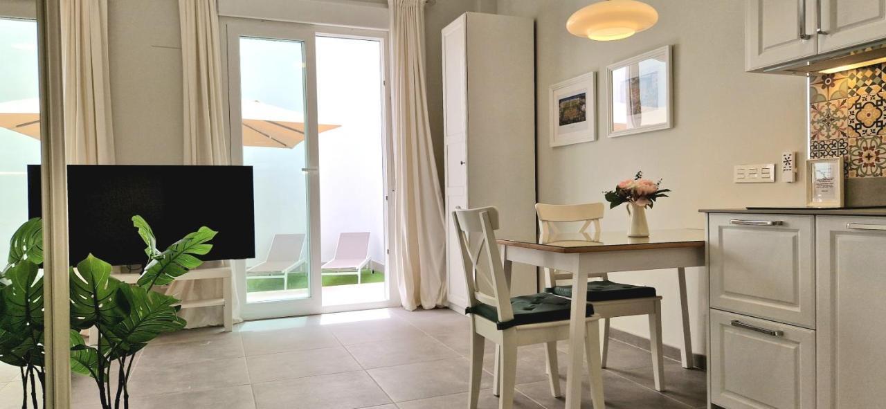 Malaga Lodge Apartments Kültér fotó
