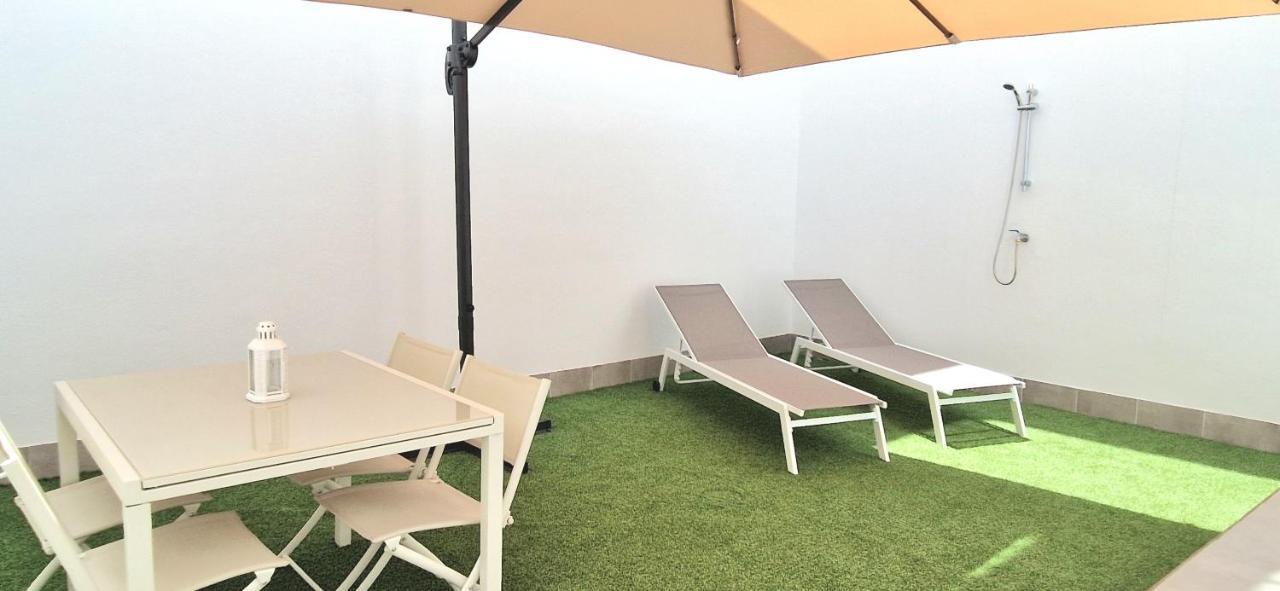 Malaga Lodge Apartments Kültér fotó
